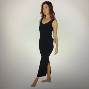 Bodycon by skinnytees - Maxi Dress One Size Fits Most + free skinnytees tank